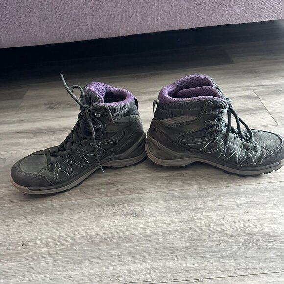 Lowa toro evo gtx mid Goretex hiking boots size 8 - Picture 5 of 9